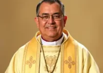 Dom Aldemiro Sena dos Santos Bispo Diocese Teixeira de Freitas-Caravelas