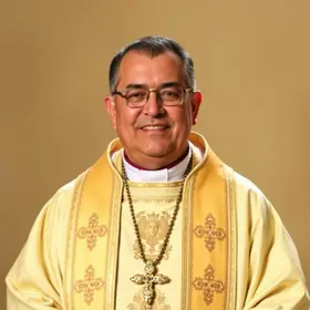 Dom Aldemiro Sena dos Santos Bispo Diocese Teixeira de Freitas-Caravelas
